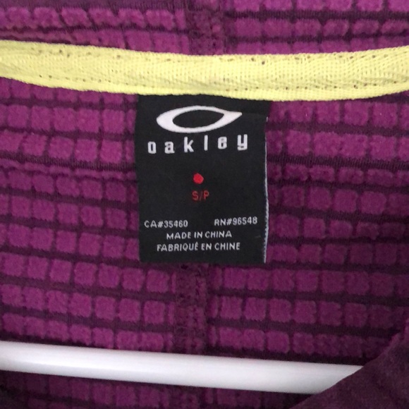 Women’s Oakley Sweatshirt - Picture 3 of 4